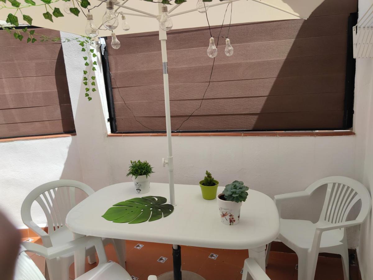 Encantadora Casa Con Patio Ferienhaus