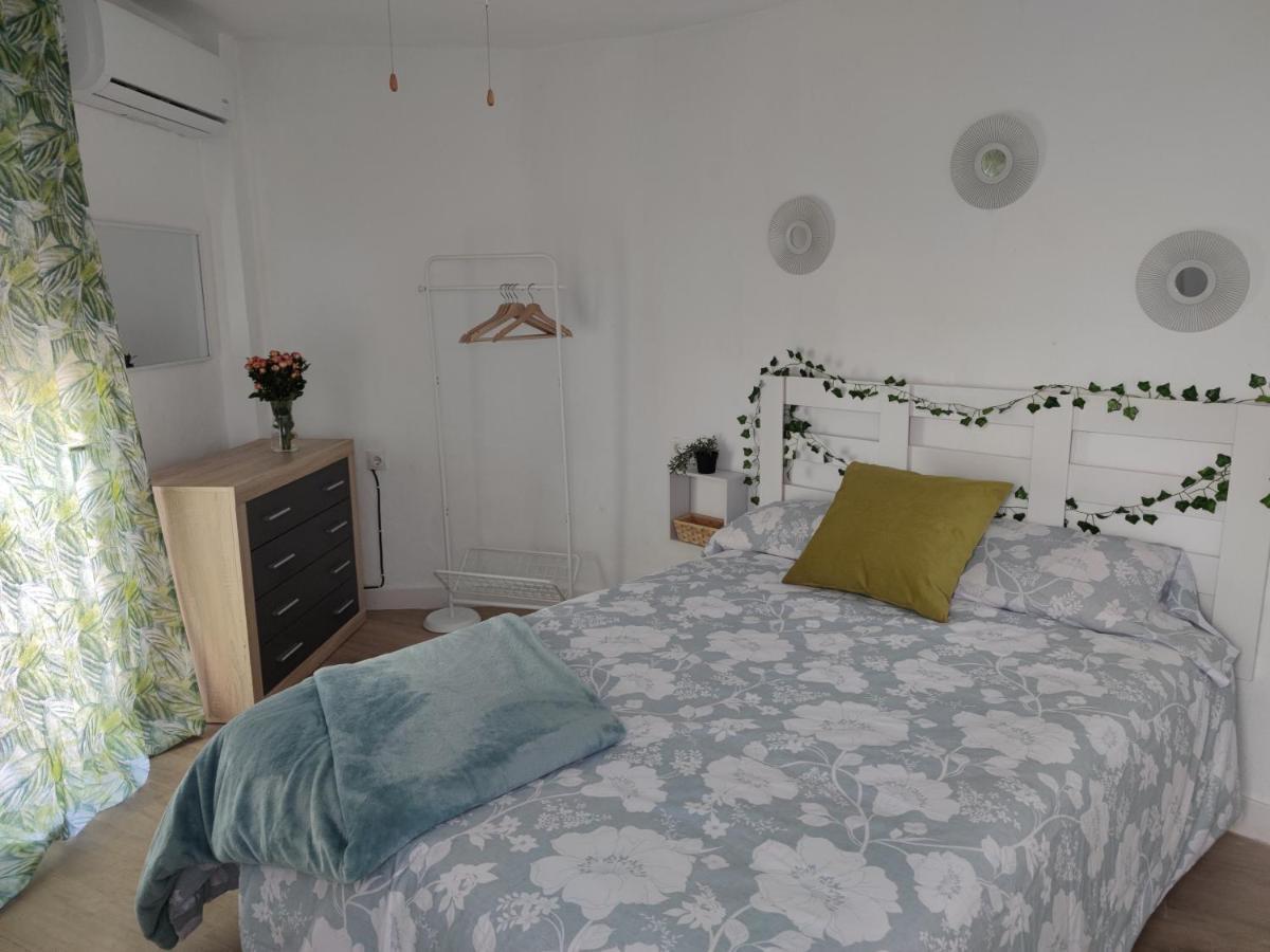 Hébergement de vacances Encantadora Casa Con Patio *